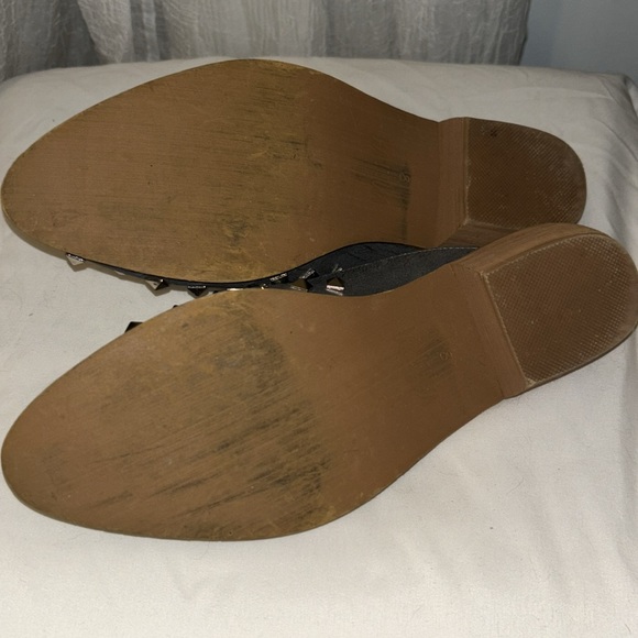 Mi.iM Women's Gray Silver Studded Leather Slide on Mule Size 8 - Picture 6 of 9